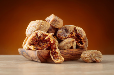 میوه خشک mivips